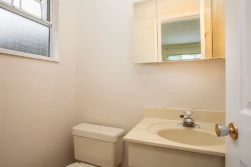 2945 12Th Avenue W, Vancouver, BC 