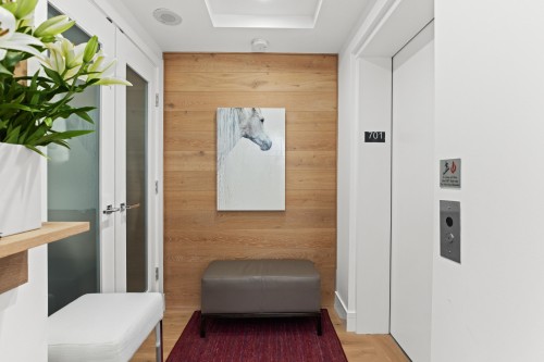 701-628 Kinghorne Mews, Vancouver, BC 