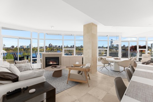 701-628 Kinghorne Mews, Vancouver, BC 