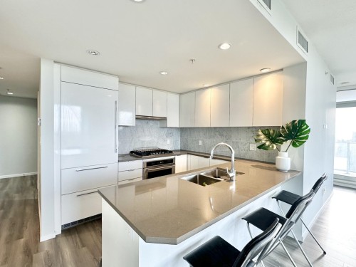 2606-5883 Barker Avenue, Burnaby, BC 