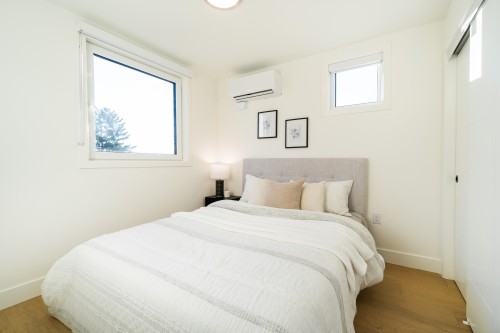 103-1550 3Rd Avenue E, Vancouver, BC 