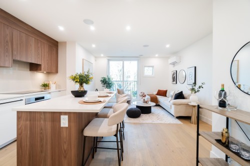 103-1550 3Rd Avenue E, Vancouver, BC 