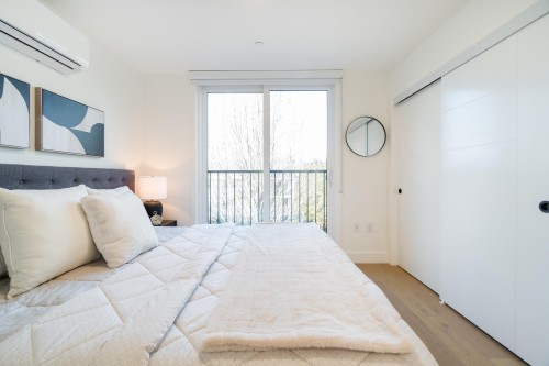 122-1552 3Rd Avenue E, Vancouver, BC 