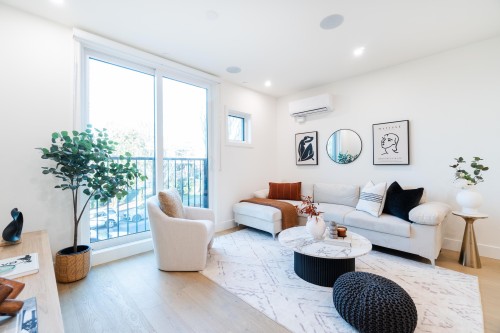 122-1552 3Rd Avenue E, Vancouver, BC 