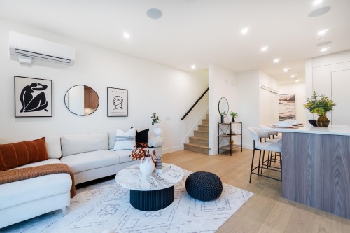 122-1552 3Rd Avenue E, Vancouver, BC 