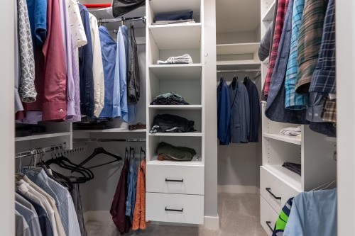 4676 Capilano Road, North Vancouver, BC 