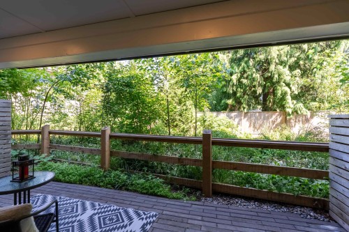 4676 Capilano Road, North Vancouver, BC 