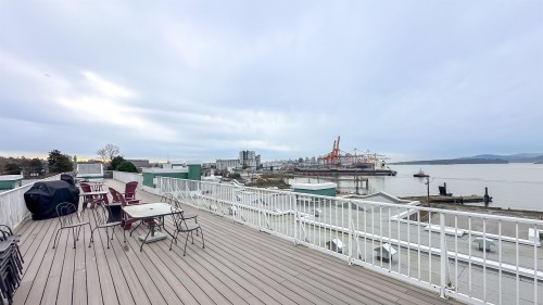 2211 Wall Street, Vancouver, BC 