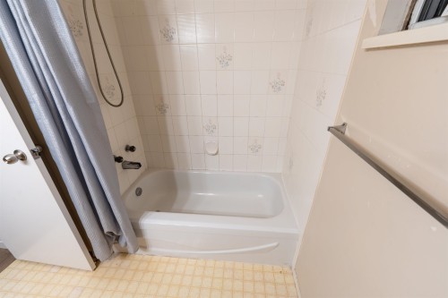 2986 Delahaye Drive, Coquitlam, BC 