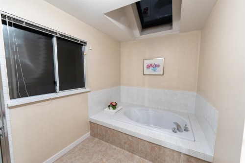 2986 Delahaye Drive, Coquitlam, BC 