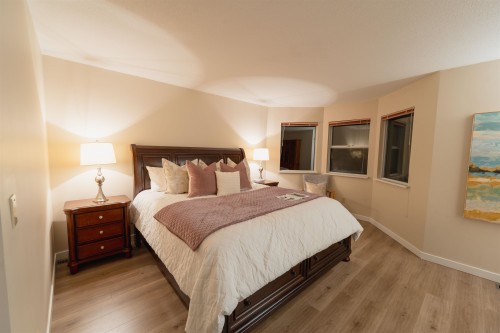 2986 Delahaye Drive, Coquitlam, BC 