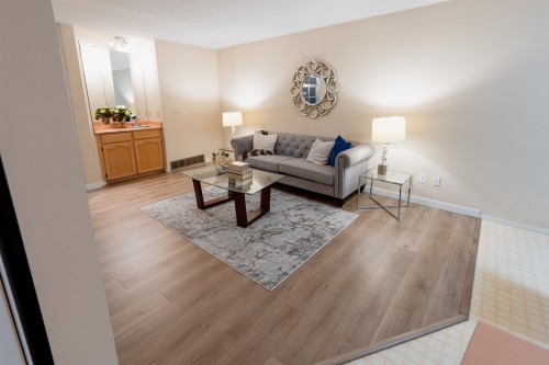 2986 Delahaye Drive, Coquitlam, BC 