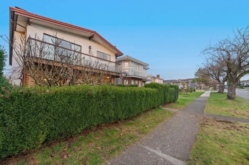 4581 Union Street, Burnaby, BC 