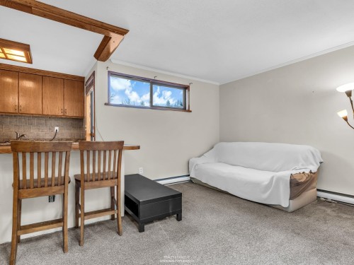 301-9148 Saturna Drive, Burnaby, BC 