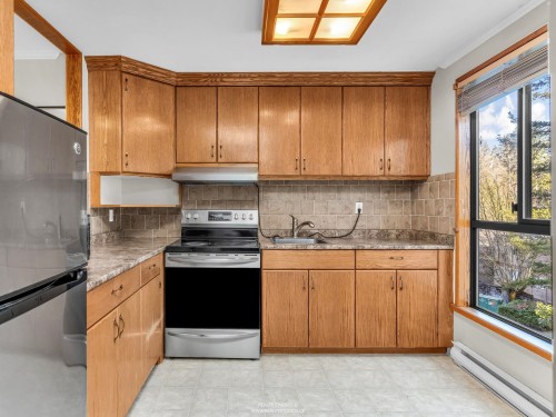 301-9148 Saturna Drive, Burnaby, BC 