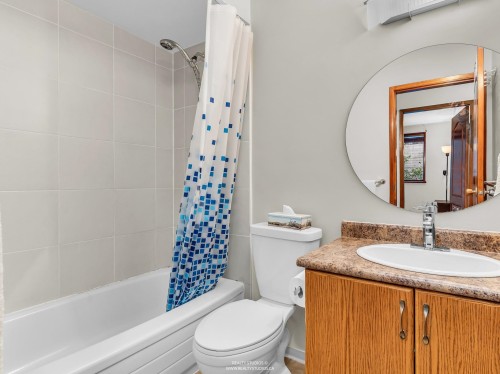 301-9148 Saturna Drive, Burnaby, BC 