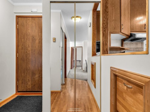 301-9148 Saturna Drive, Burnaby, BC 