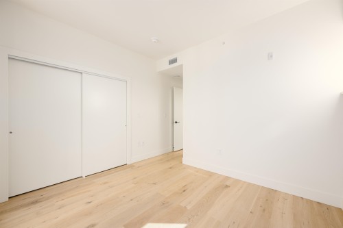 Th6-324 Ridgeway Avenue E, North Vancouver, BC 