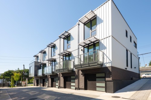 Th6-324 Ridgeway Avenue E, North Vancouver, BC 