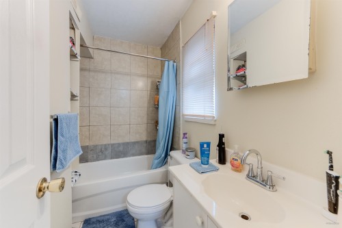 11300 Seafield Crescent, Richmond, BC 