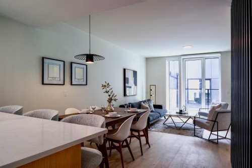 Th8-324 Ridgeway Avenue E, North Vancouver, BC 