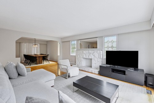 651 17Th Avenue E, Vancouver, BC 