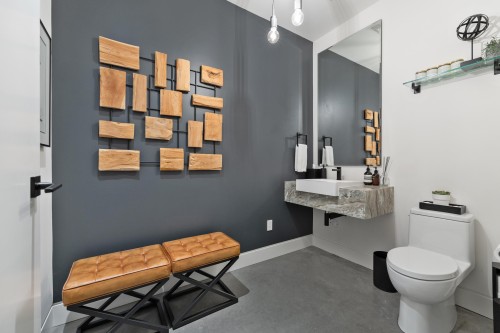 6252 Overstone Drive, West Vancouver, BC 