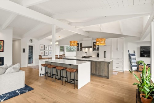 980 Pacific Drive, Delta, BC 