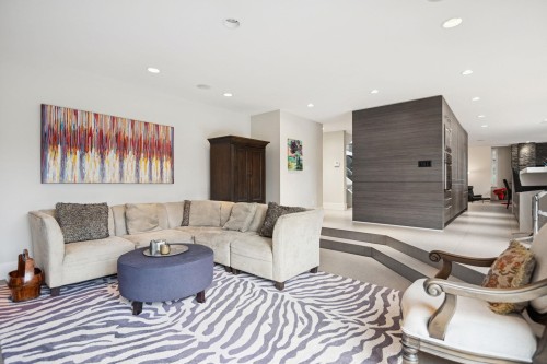 4828 Northwood Place, West Vancouver, BC 