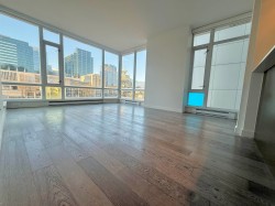 709-161 Georgia Street W Vancouver, BC V6B 0K9
