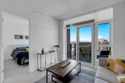 3505-537 Cottonwood Avenue  Coquitlam, BC V3J 0S4