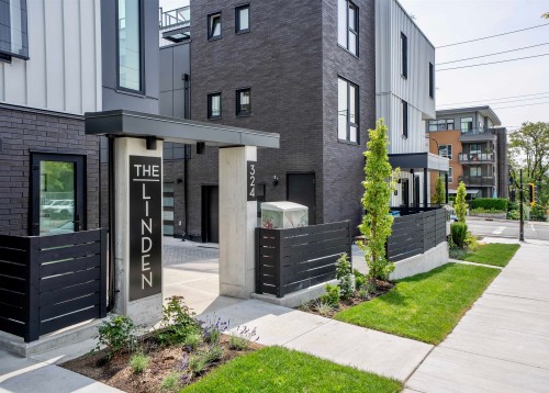 Th10-324 Ridgeway Avenue E, North Vancouver, BC 