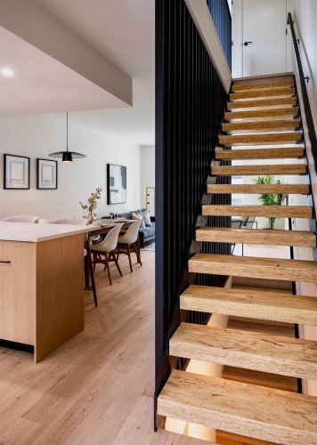 Th10-324 Ridgeway Avenue E, North Vancouver, BC 