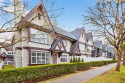 8-11757 236 Street  Maple Ridge, BC V4R 2E4