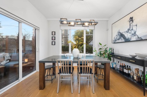 323 7Th Avenue E, Vancouver, BC 