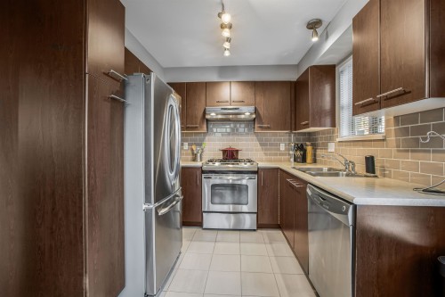 6101-5117 Garden City Road, Richmond, BC 