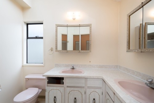 3812 24Th Avenue W, Vancouver, BC 