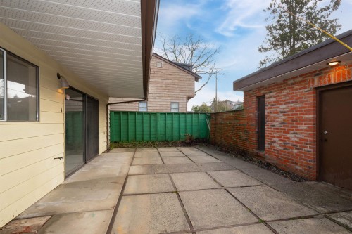 3812 24Th Avenue W, Vancouver, BC 