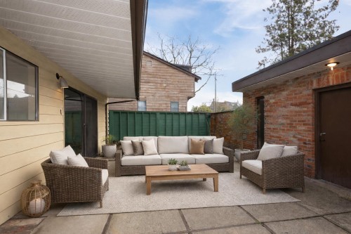 3812 24Th Avenue W, Vancouver, BC 