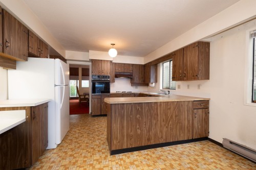 3812 24Th Avenue W, Vancouver, BC 