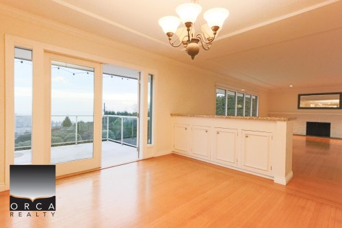 820 Knockmaroon Road, West Vancouver, BC 