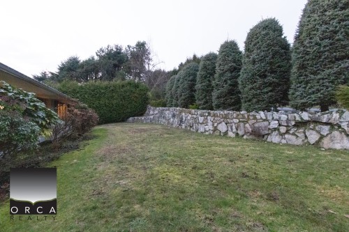 820 Knockmaroon Road, West Vancouver, BC 