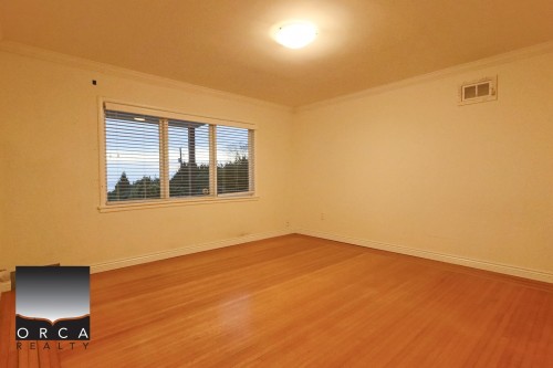 820 Knockmaroon Road, West Vancouver, BC 