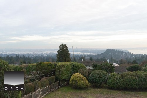 820 Knockmaroon Road, West Vancouver, BC 