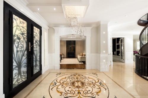 2912 Mathers Avenue, West Vancouver, BC 