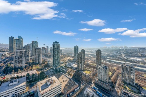 3311-4168 Lougheed Highway, Burnaby, BC 