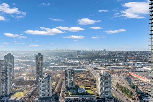 3311-4168 Lougheed Highway, Burnaby, BC 