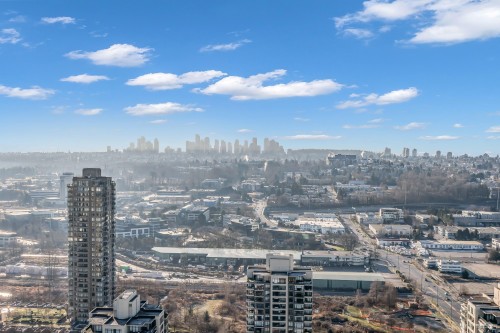 3311-4168 Lougheed Highway, Burnaby, BC 