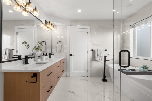 4810 42A Avenue, Ladner, BC 