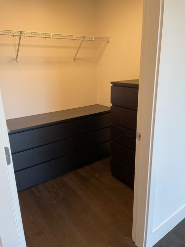 405-2666 Duke Street, Vancouver, BC 